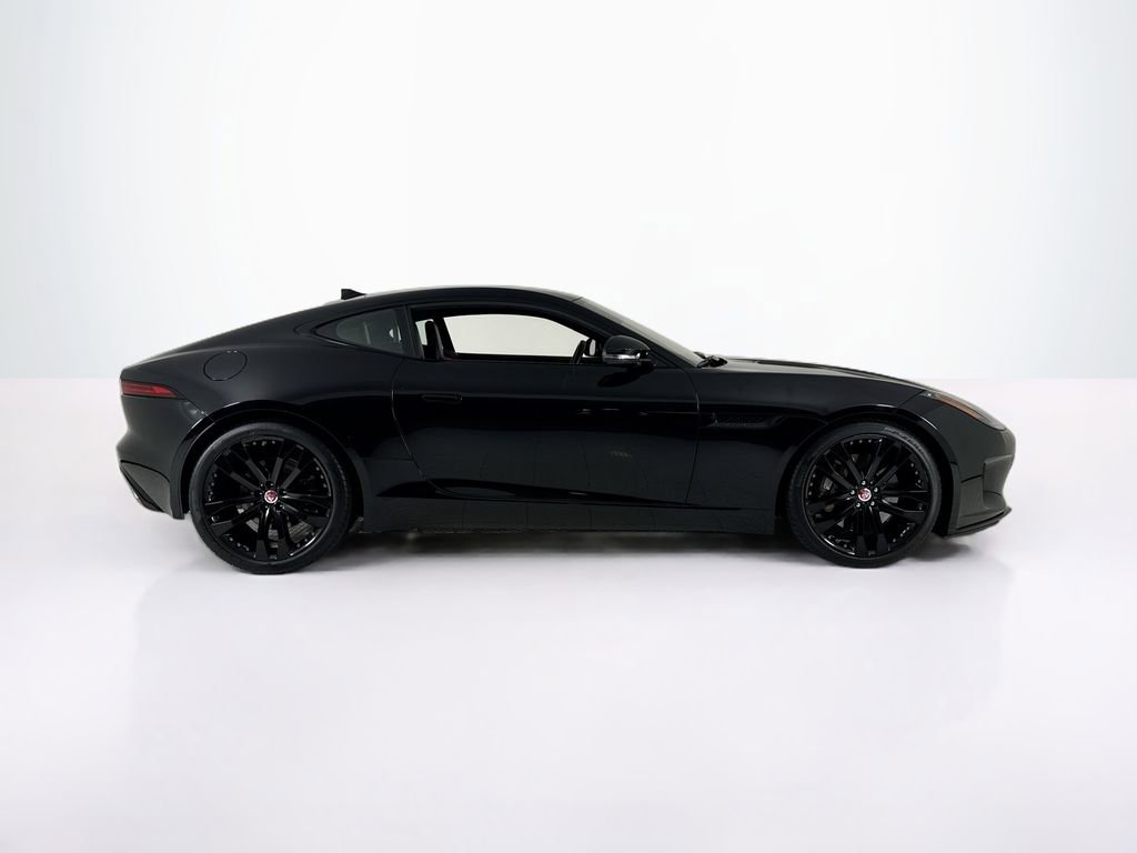 Used 2020 Jaguar F-TYPE Coupe RWD image 6