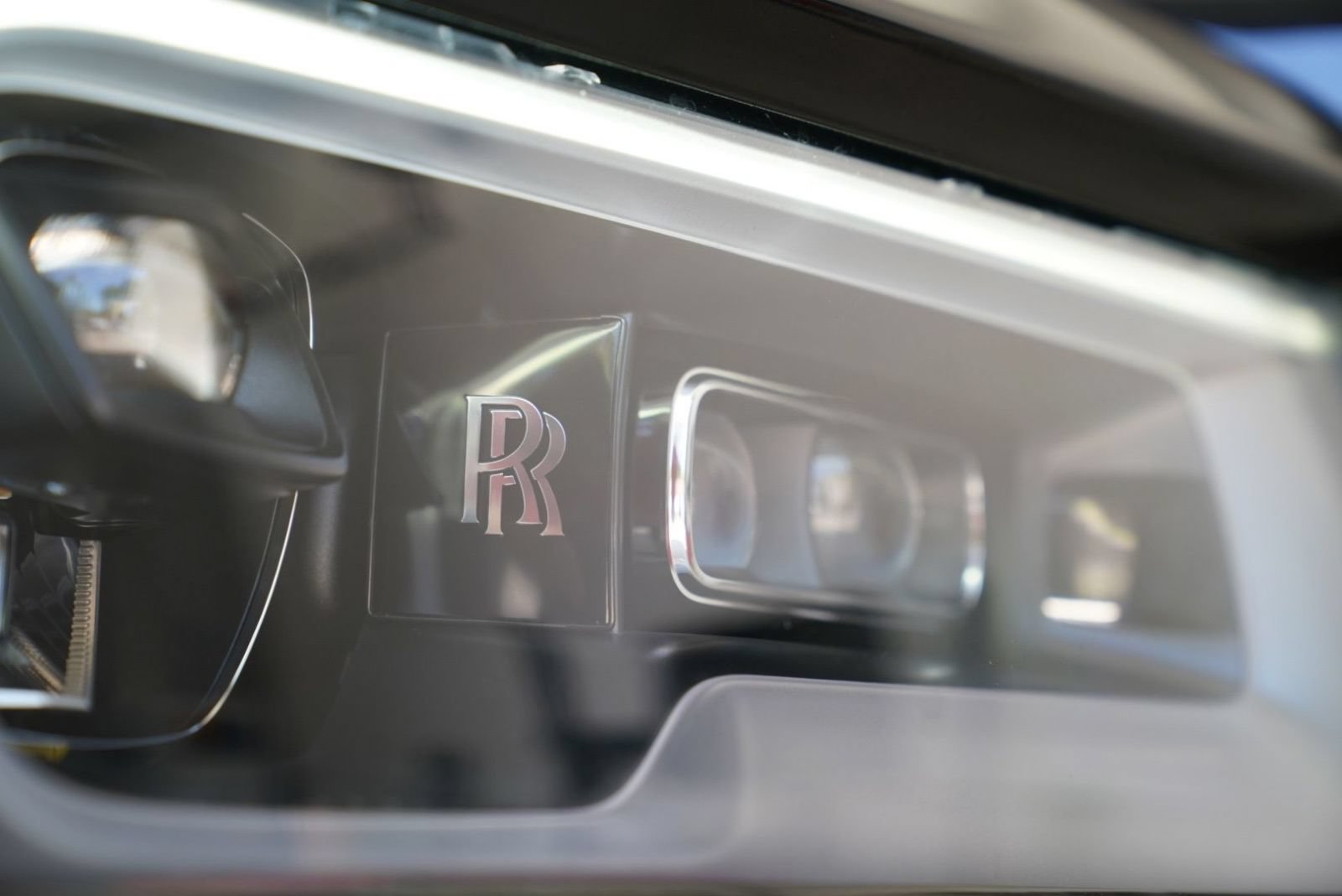 Certified 2020 Rolls-Royce Cullinan AWD/4WD image 5