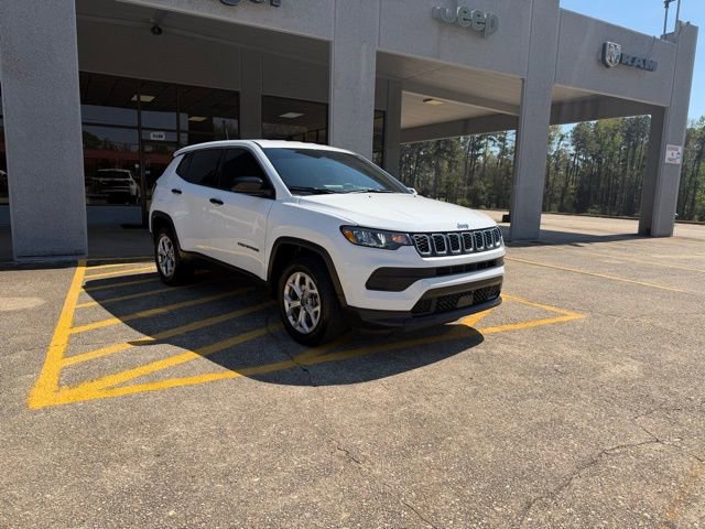 Used 2025 Jeep Compass Sport image 12