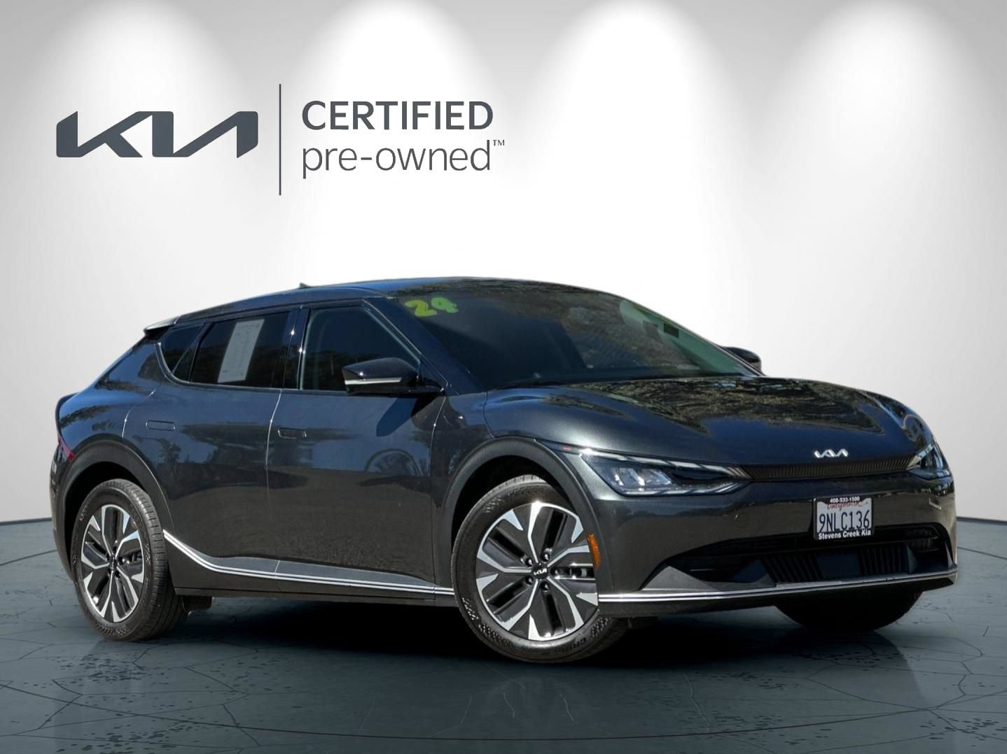 Certified 2024 Kia EV6 Light RWD image 2