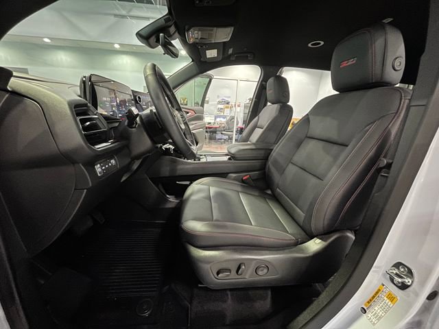 Used 2026 Chevrolet Traverse Z71 w/ Driver Confidence Package AWD/4WD image 11