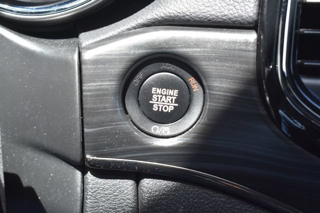 Used 2019 Jeep Grand Cherokee Limited X AWD/4WD image 24