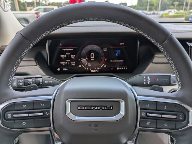 Used 2024 GMC Acadia Denali image 30