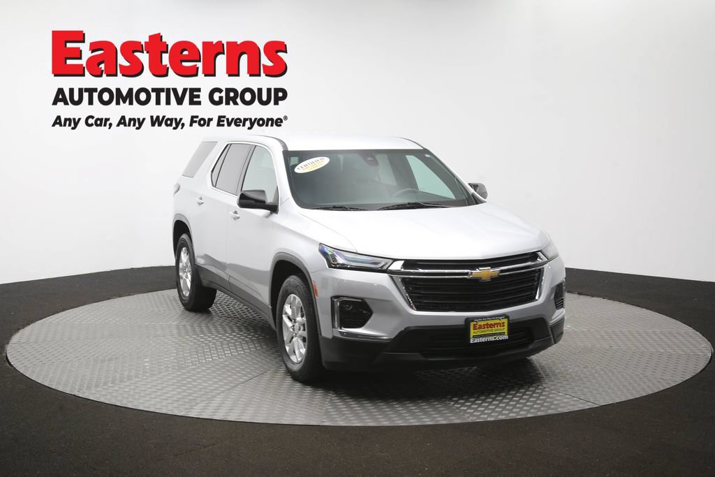 Used 2022 Chevrolet Traverse LS AWD/4WD image 49