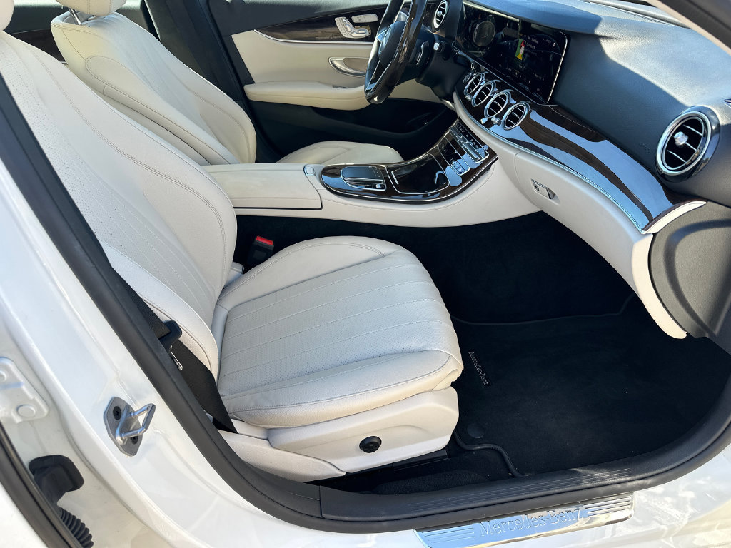 Used 2022 Mercedes-Benz E 350 Sedan image 13