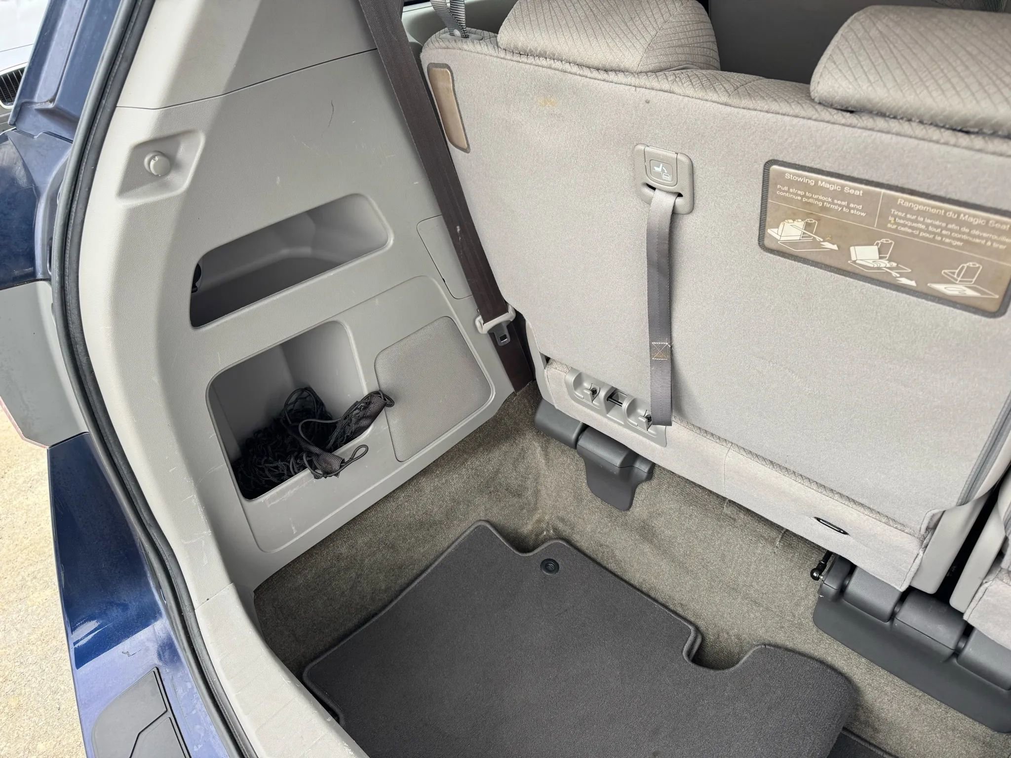 Used 2015 Honda Odyssey EX image 12