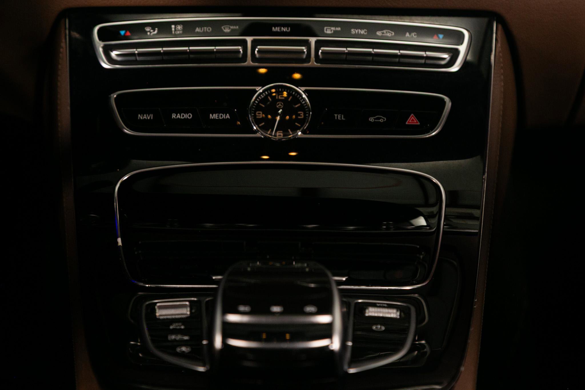 Used 2017 Mercedes-Benz E 300 4MATIC image 40