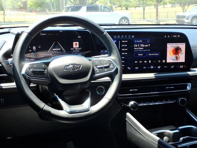 Used 2024 Chevrolet Traverse LS w/ Midnight/Sport Edition FWD image 13