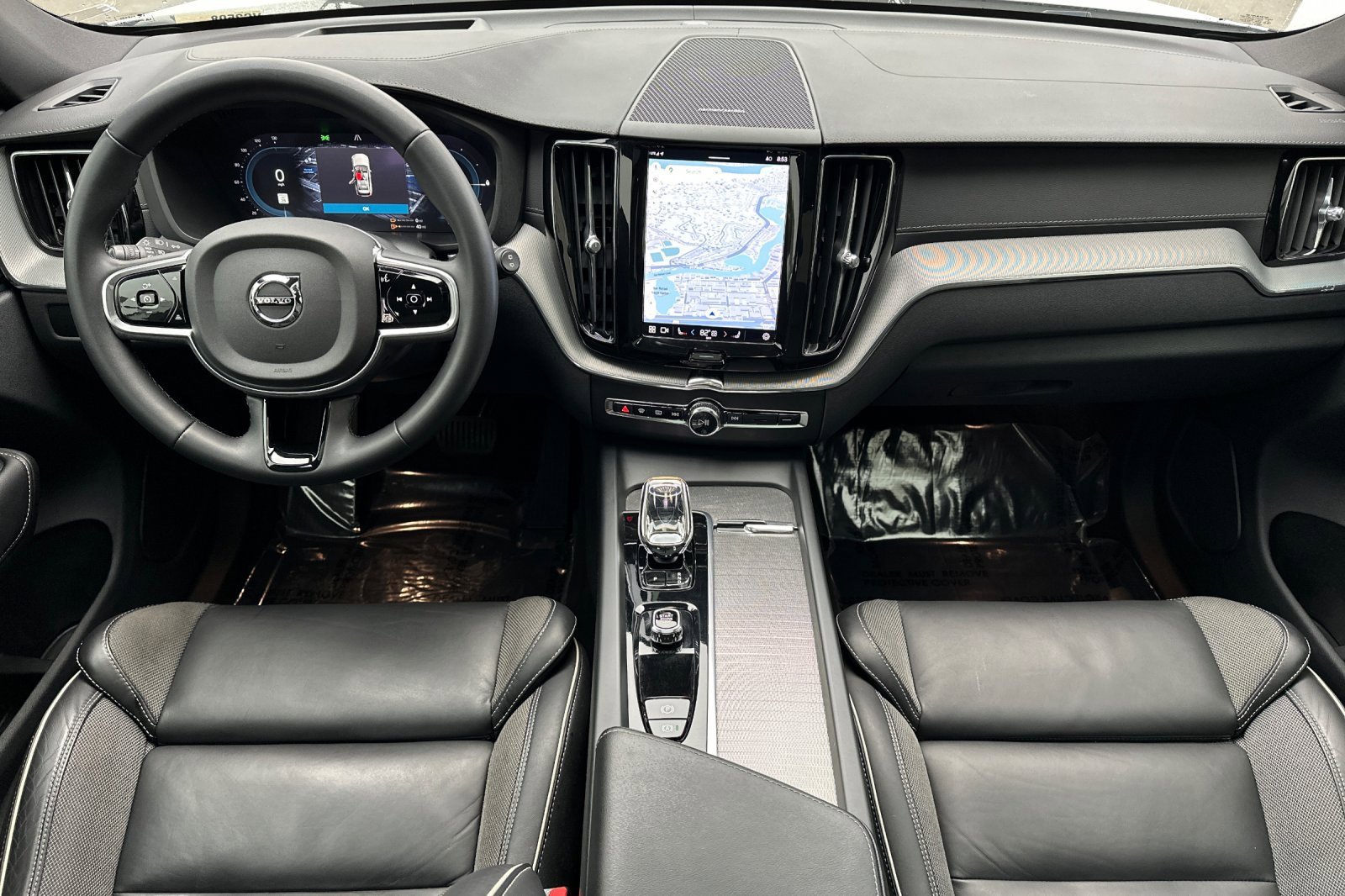 Certified 2023 Volvo XC60 T8 Ultimate image 3