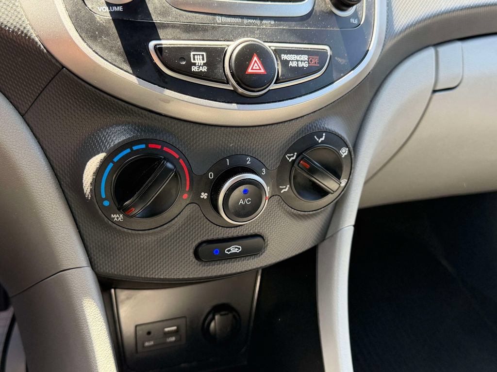 Used 2017 Hyundai Accent Value Edition FWD image 40