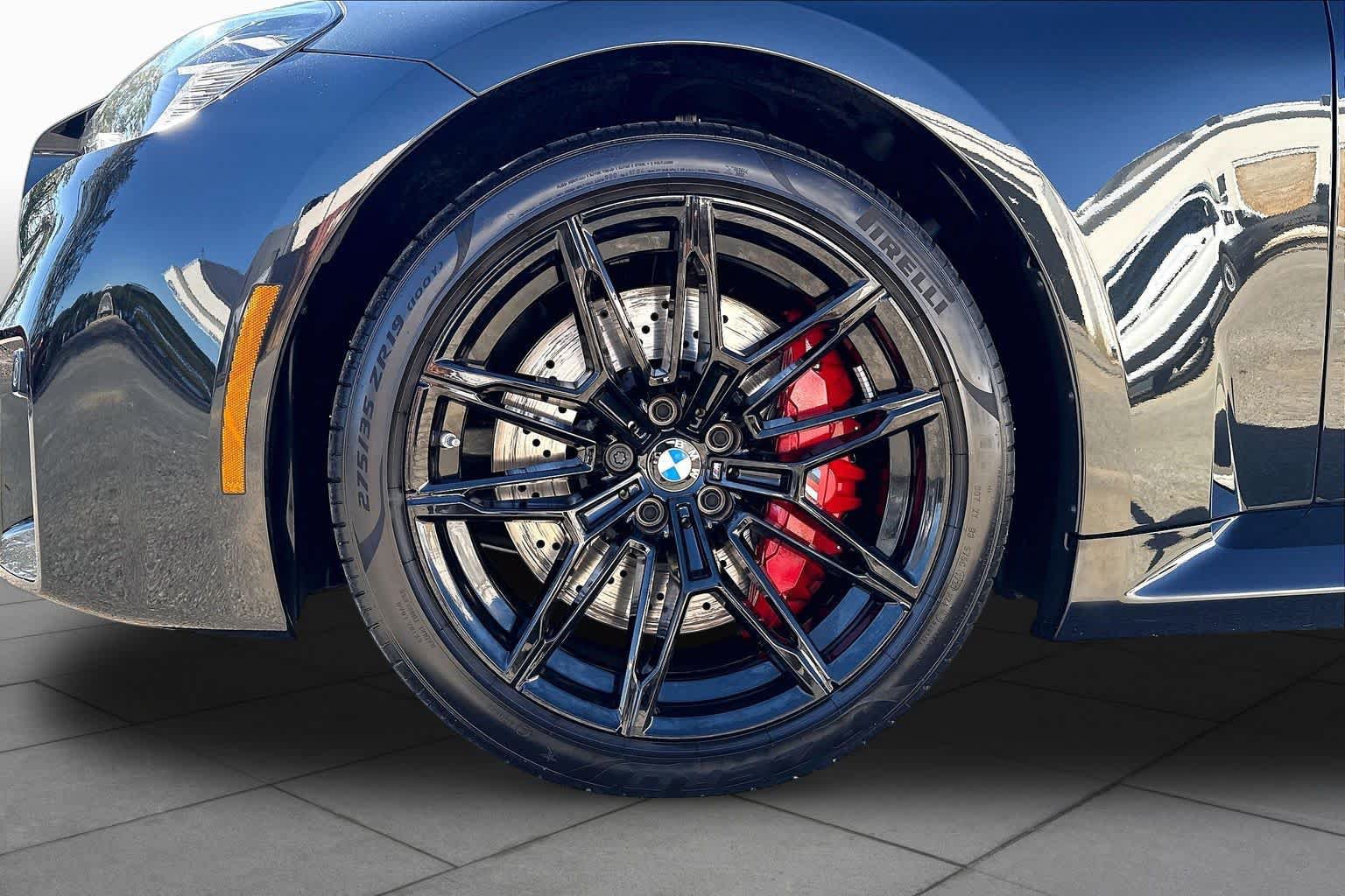 Used 2023 BMW M2 w/ Lighting Package RWD image 9
