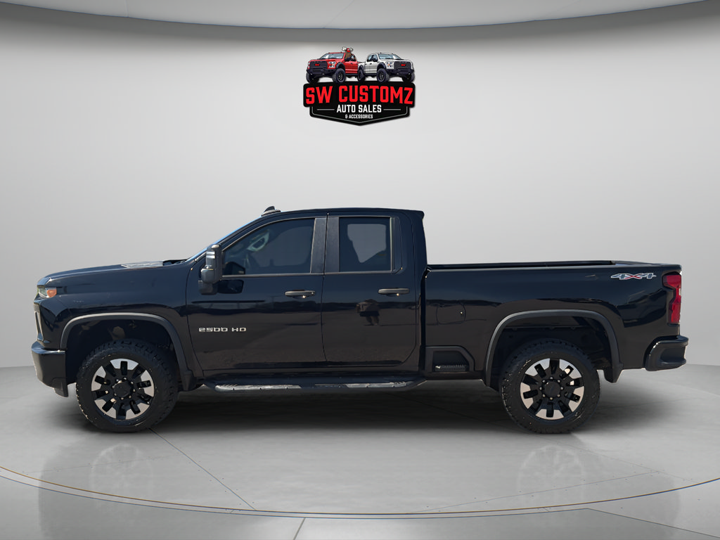 Used 2020 Chevrolet Silverado 2500 Custom w/ Custom Value Package AWD/4WD image 4