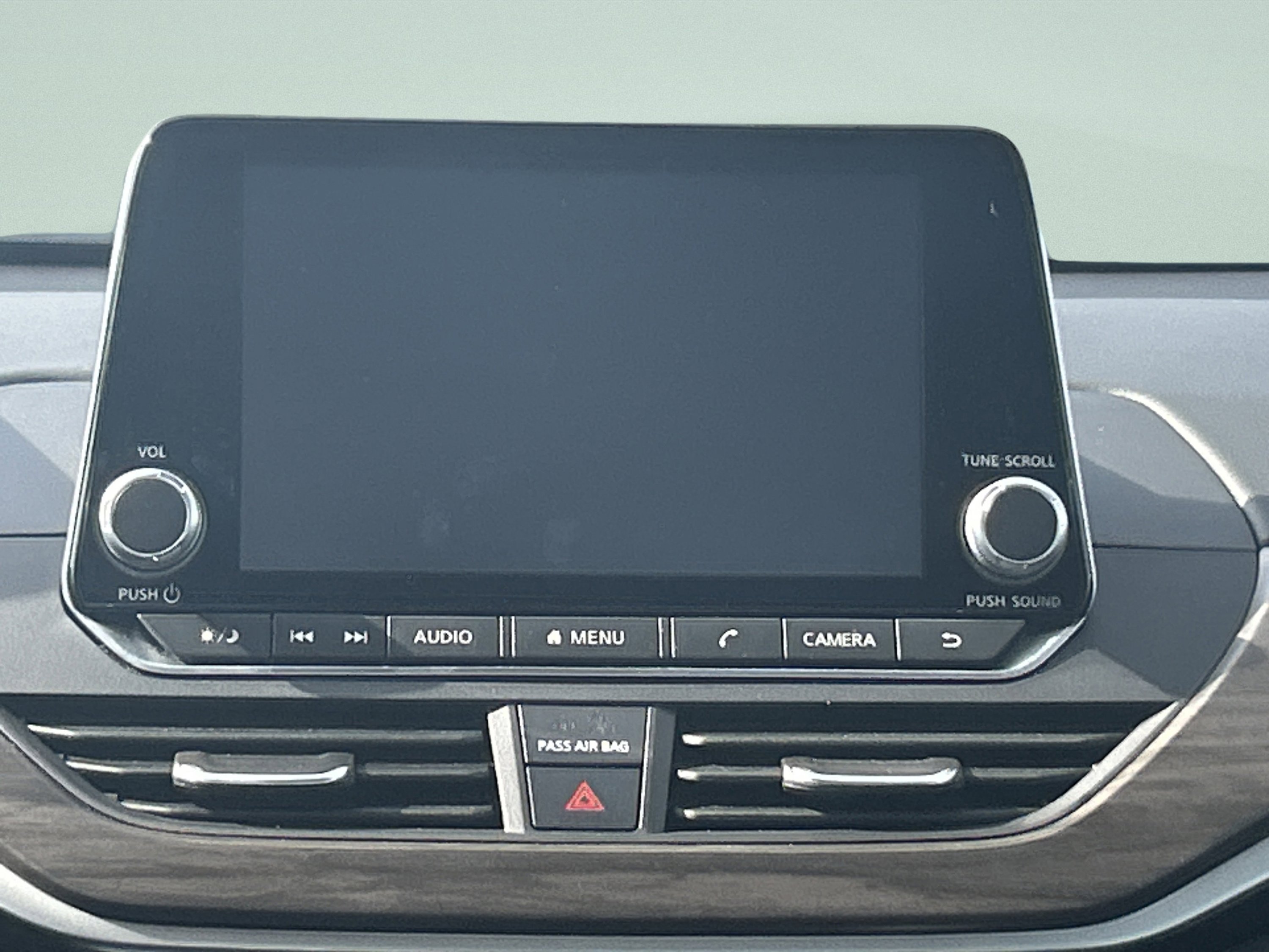 Used 2025 Nissan Altima 2.5 SV FWD image 18