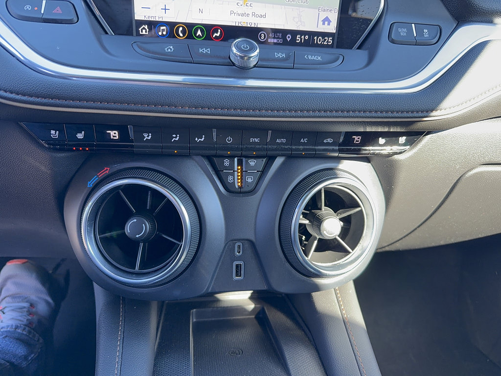 Used 2022 Chevrolet Blazer Premier w/ Enhanced Convenience Package FWD image 22