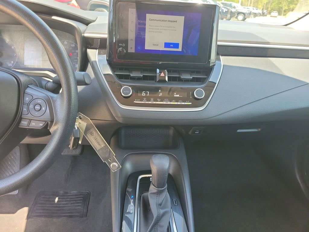 Used 2024 Toyota Corolla LE image 18
