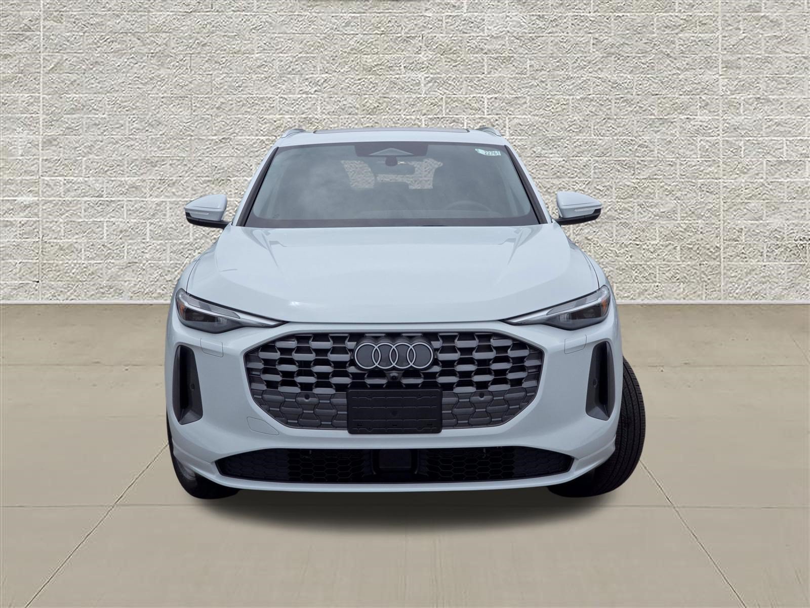 New 2026 Audi Q5 Premium AWD/4WD image 2