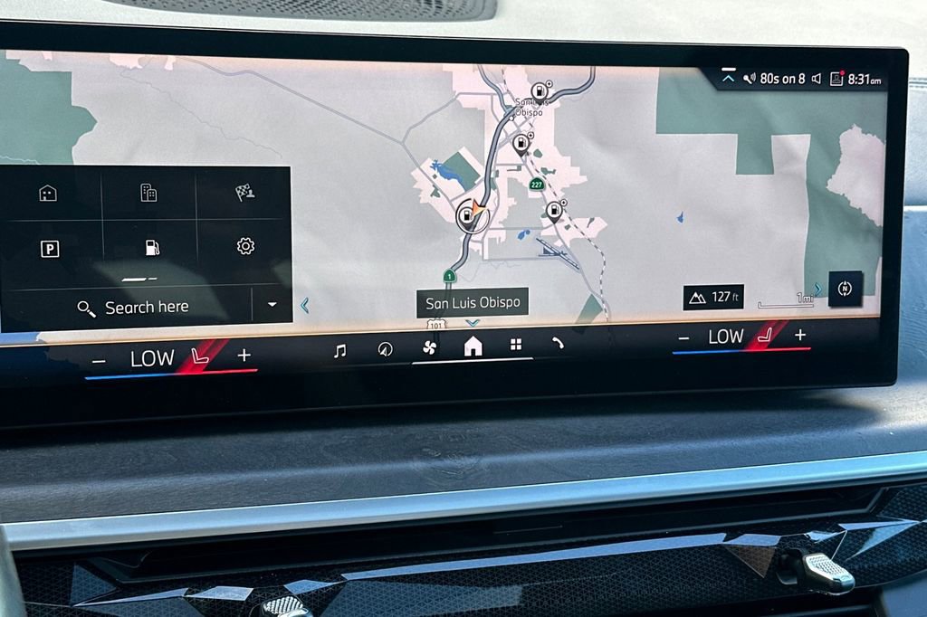 Used 2024 BMW X5 sDrive40i w/ M Sport Package image 22