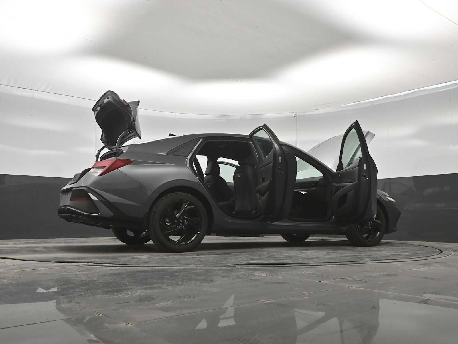 New 2026 Hyundai Elantra SEL Sport FWD image 45