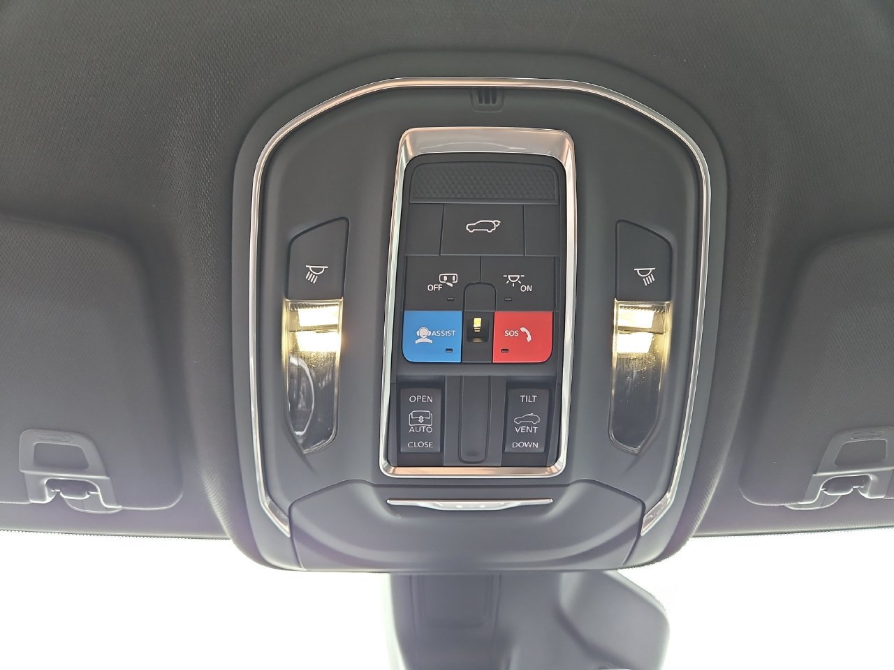 New 2026 Jeep Grand Cherokee Altitude AWD/4WD image 23