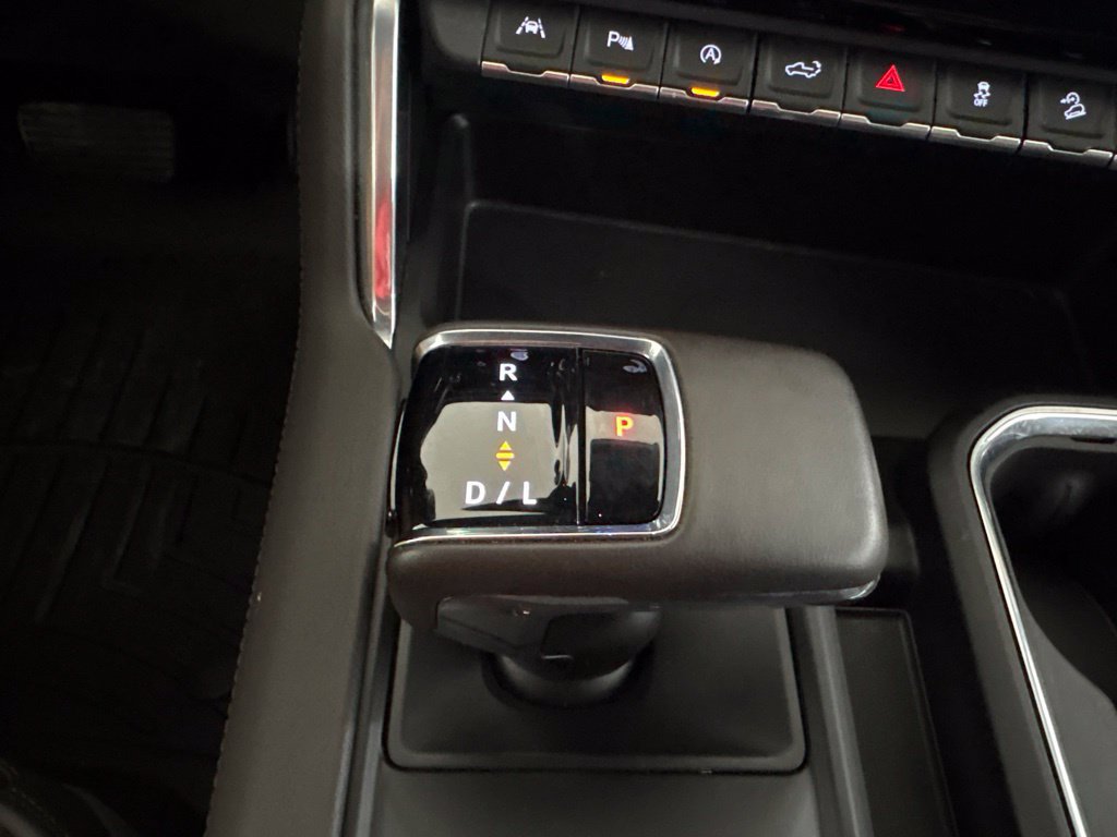 Used 2023 GMC Sierra 1500 Denali w/ Technology Package AWD/4WD image 16