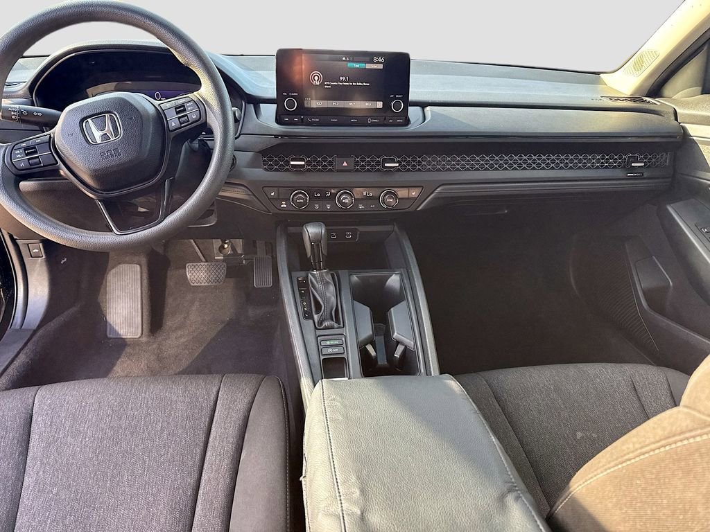Used 2023 Honda Accord EX image 22