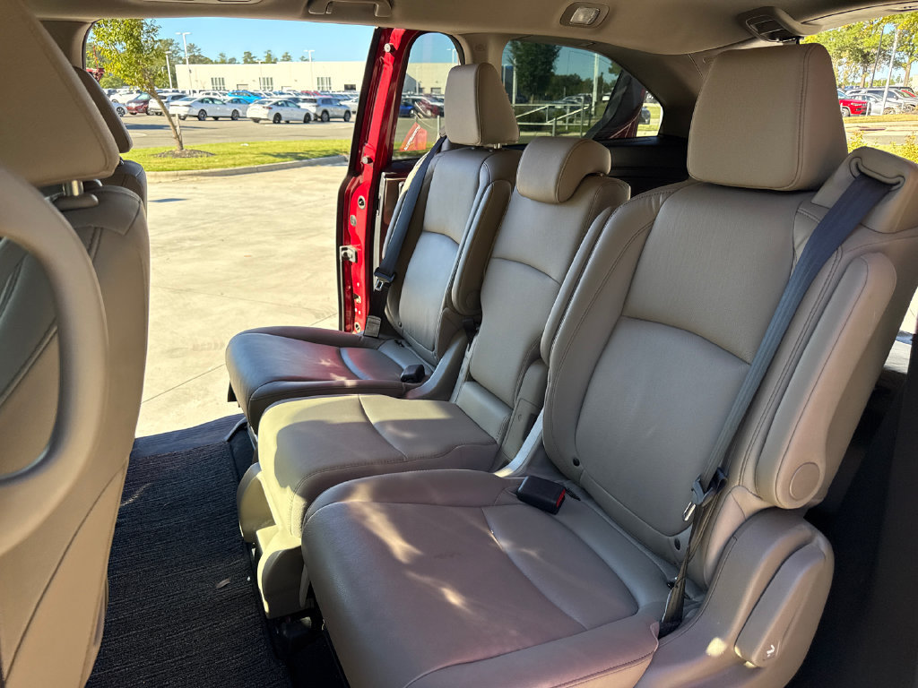 Certified 2022 Honda Odyssey EX-L image 32