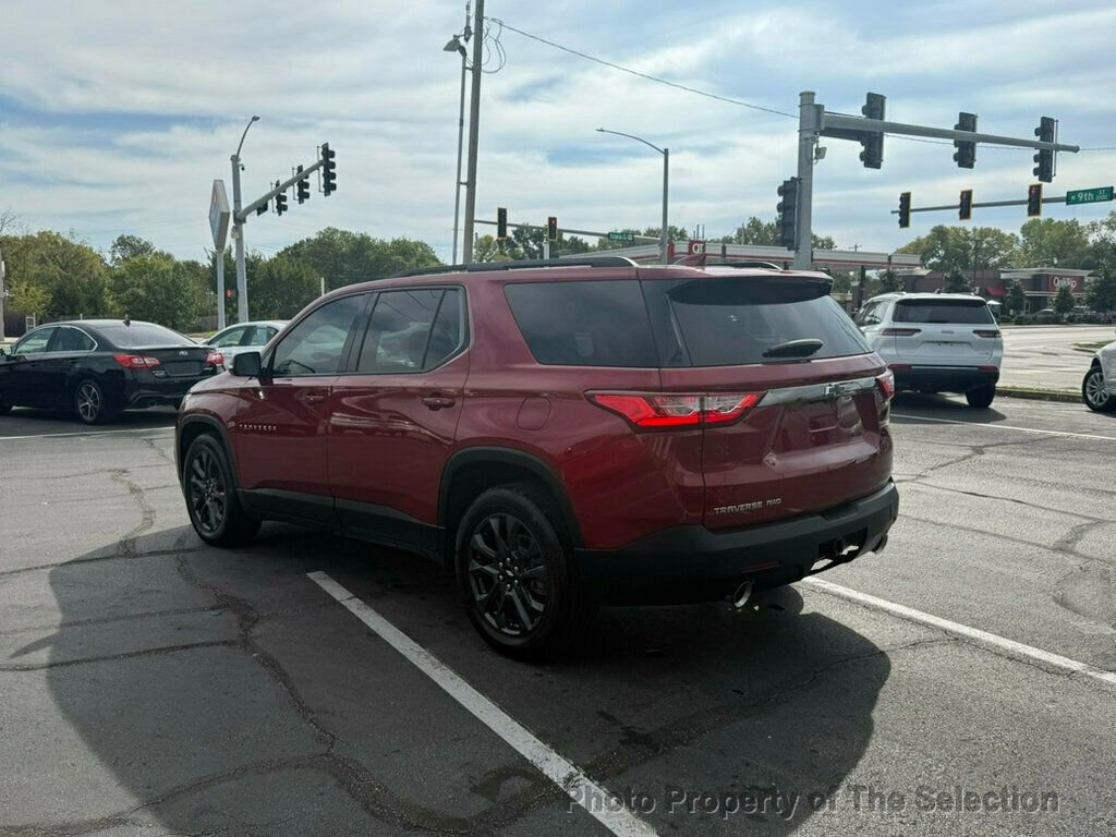 Used 2019 Chevrolet Traverse RS w/ LPO, Floor Liner Package image 10