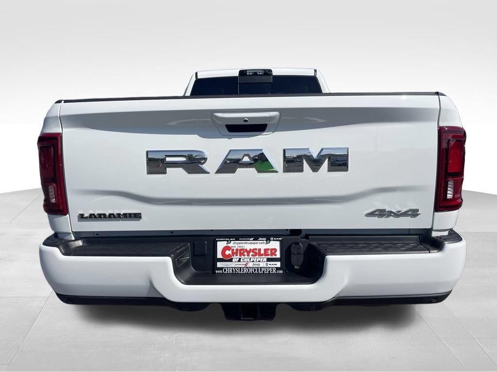 New 2026 RAM 2500 Laramie AWD/4WD image 13