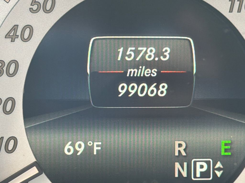 Used 2015 Mercedes-Benz GLK 350 4MATIC image 17