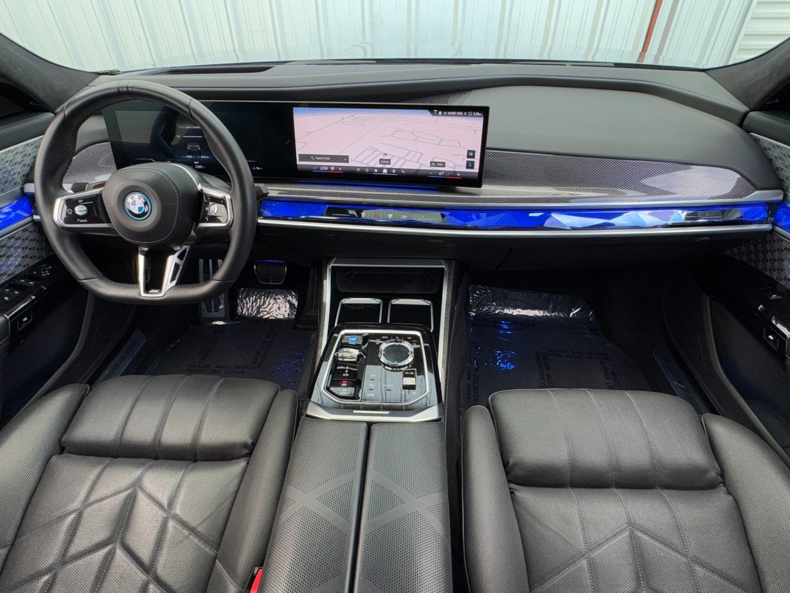 Used 2023 BMW i7 xDrive60 image 13