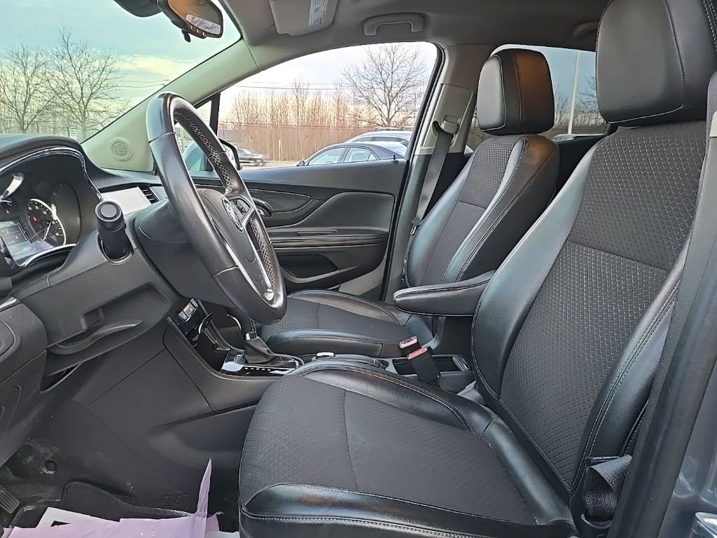 Used 2019 Buick Encore Preferred image 13