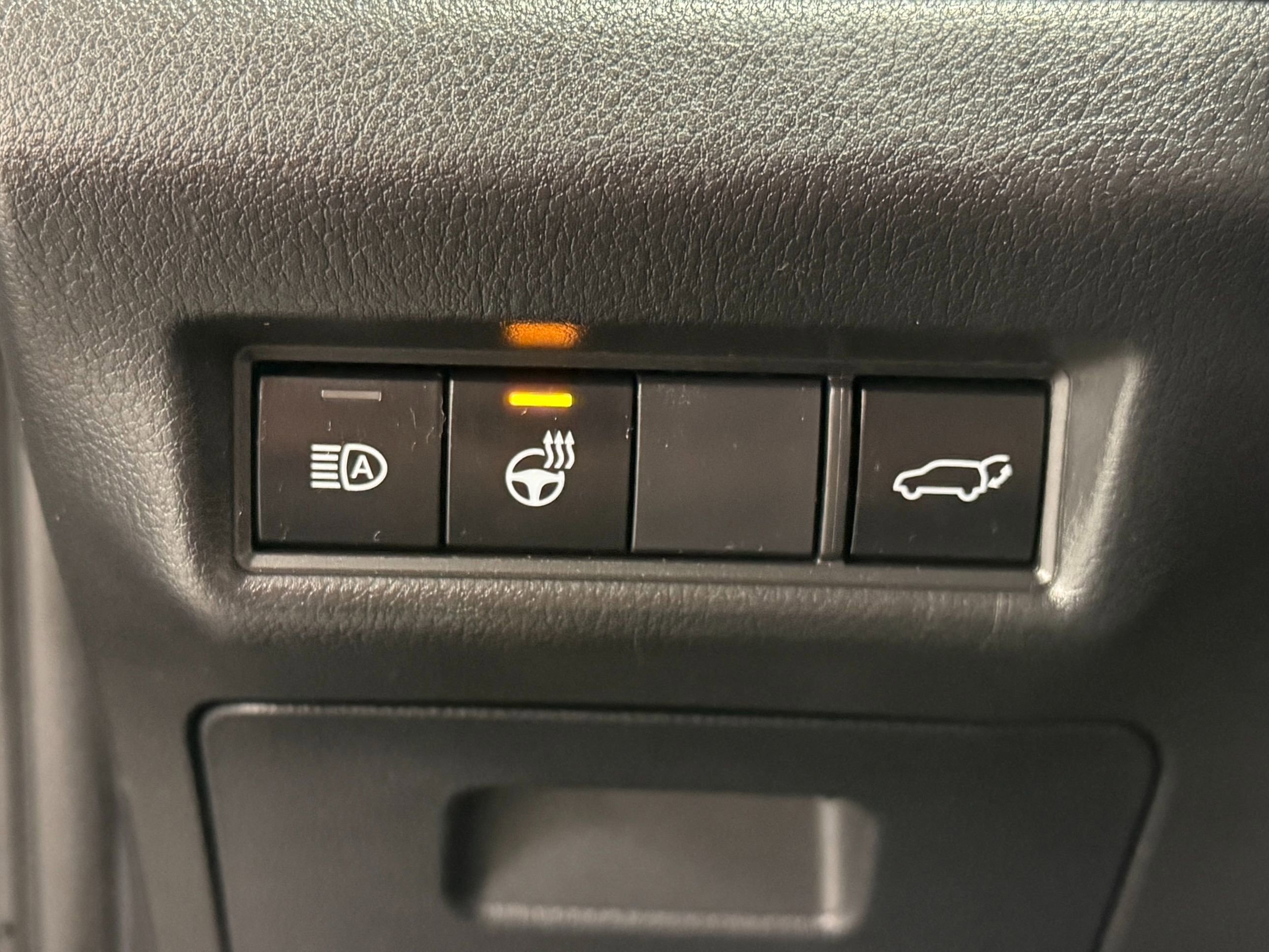 Used 2024 Toyota Grand Highlander AWD image 21
