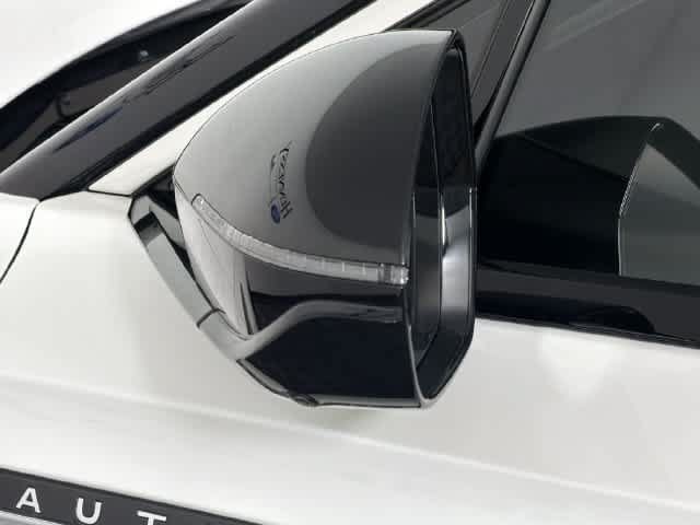 New 2026 Lincoln Nautilus Premier AWD/4WD image 29