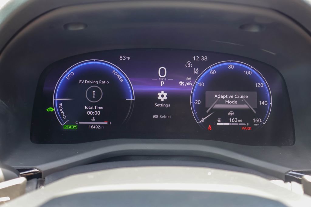 Used 2025 Toyota Camry XSE FWD image 13