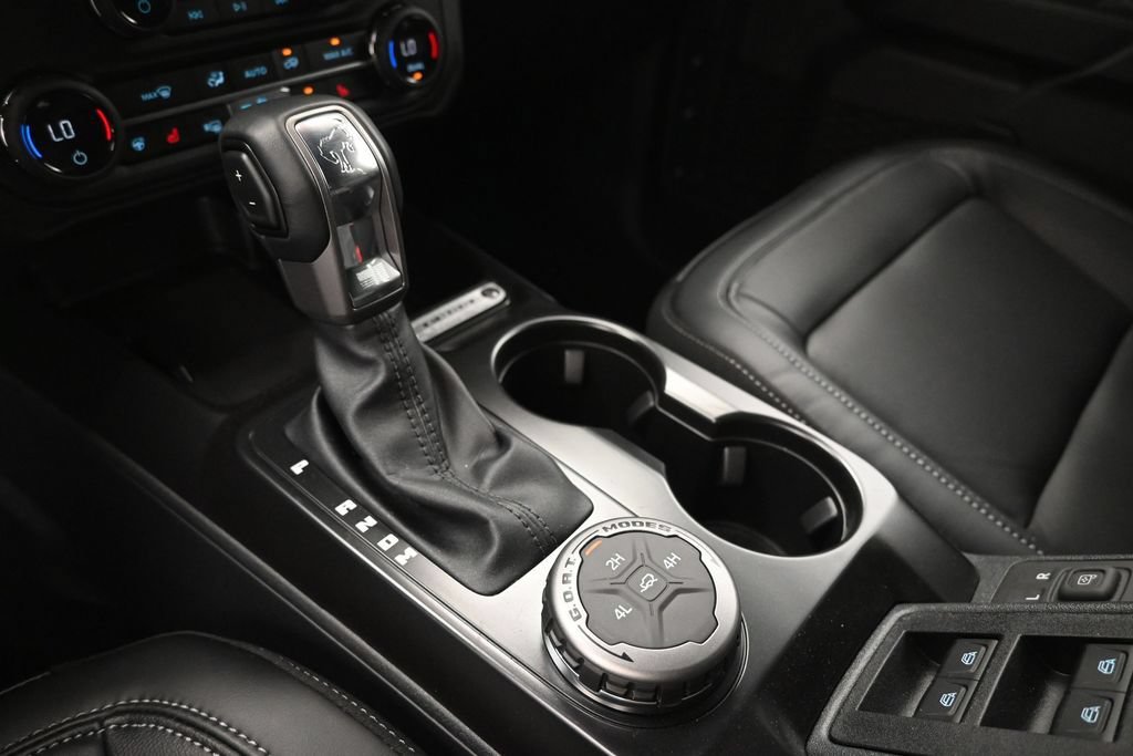 New 2026 Ford Bronco Outer Banks AWD/4WD image 9