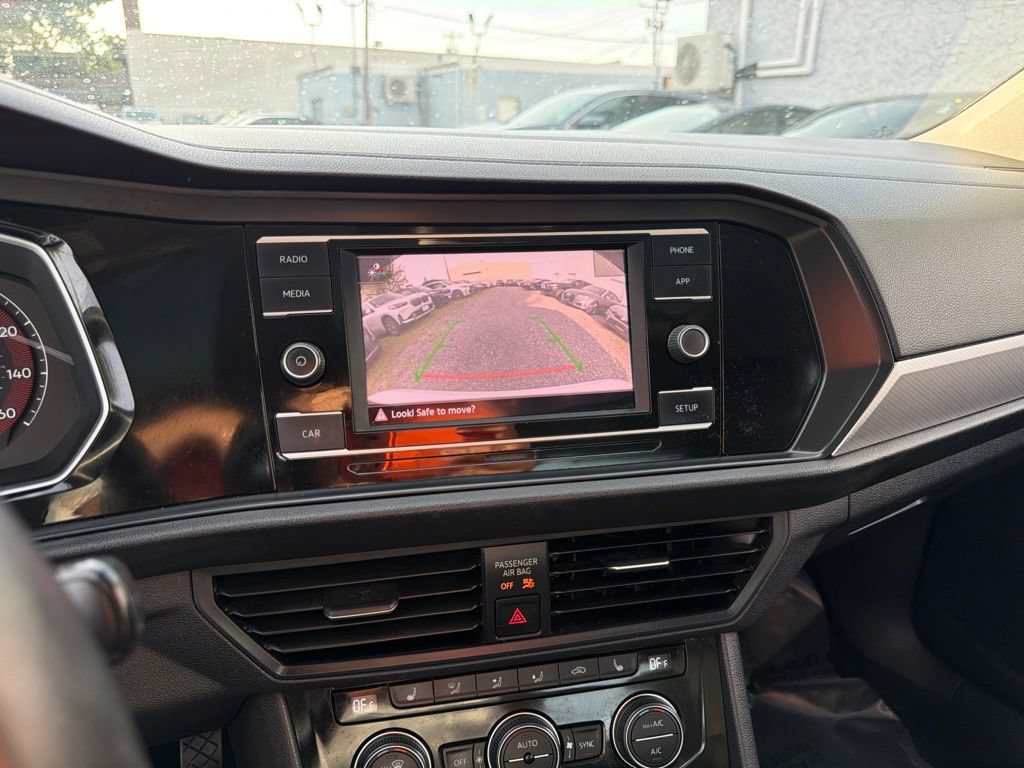 Used 2019 Volkswagen Jetta SE FWD image 36