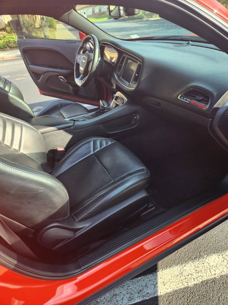 Used 2018 Dodge Challenger SRT Hellcat image 12