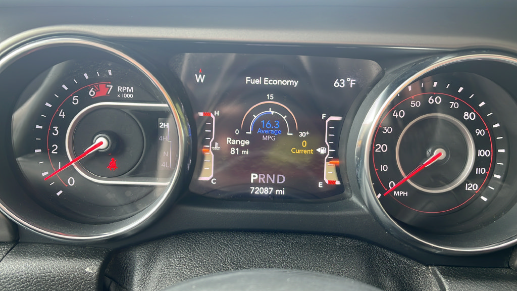 Used 2019 Jeep Wrangler Unlimited Sport S AWD/4WD image 12