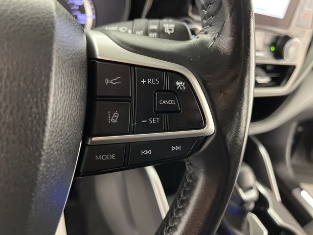 Used 2024 Toyota Highlander LE image 21