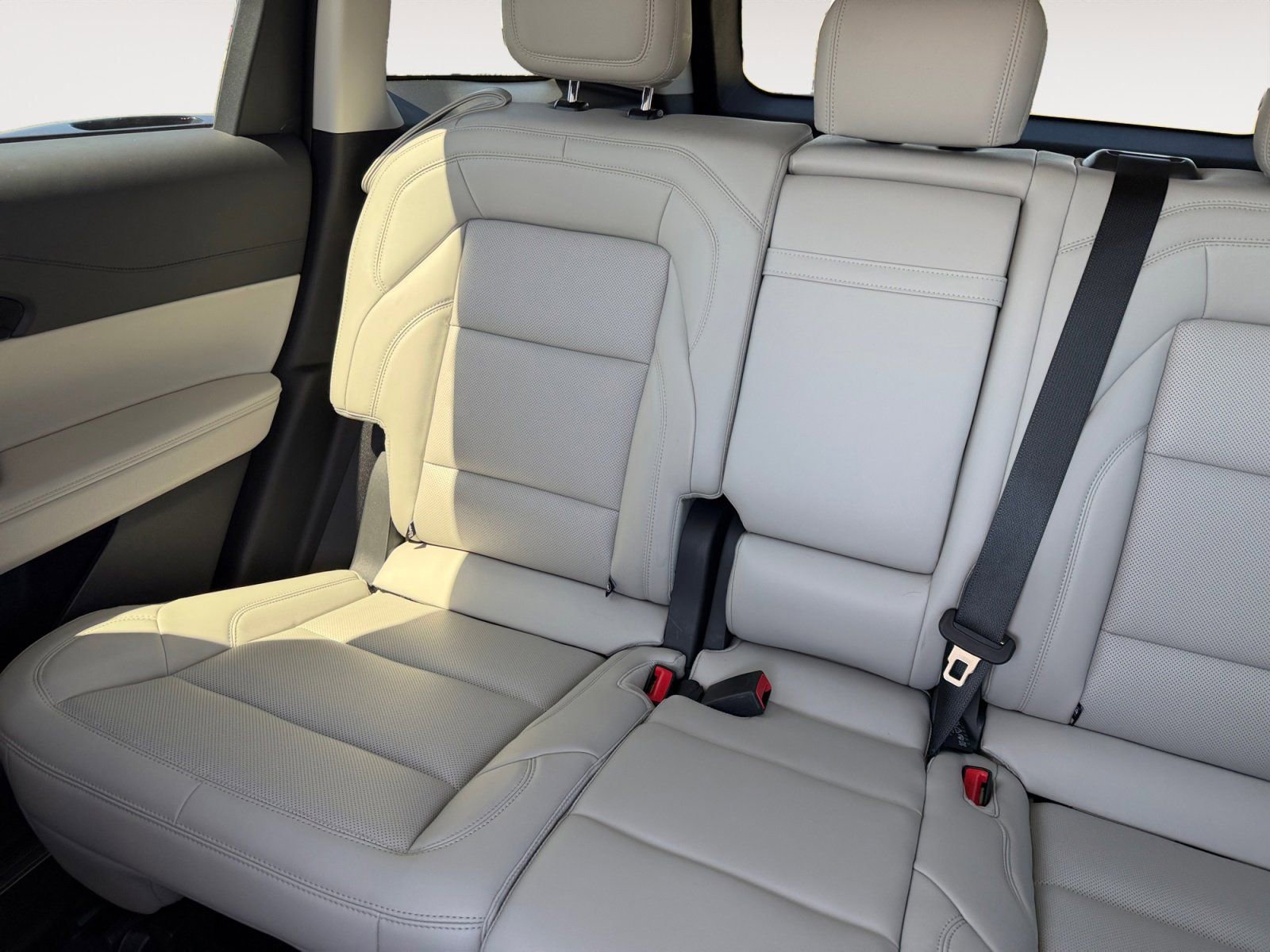 New 2026 Lincoln Nautilus Premier image 13