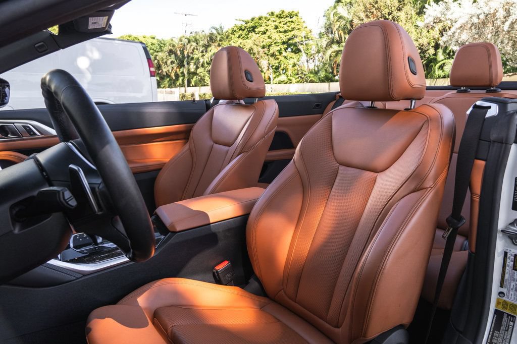 Used 2022 BMW M440i Convertible w/ Premium Package RWD image 14