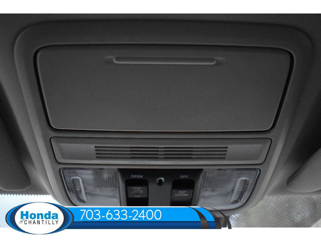 New 2026 Honda Odyssey Touring image 18