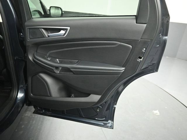 Certified 2024 Ford Edge Titanium AWD/4WD image 28