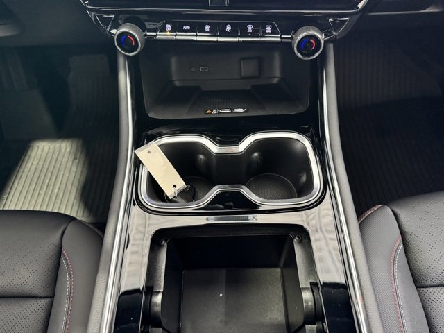 New 2026 Chevrolet Traverse RS w/ LPO, Floor Liner Package image 19