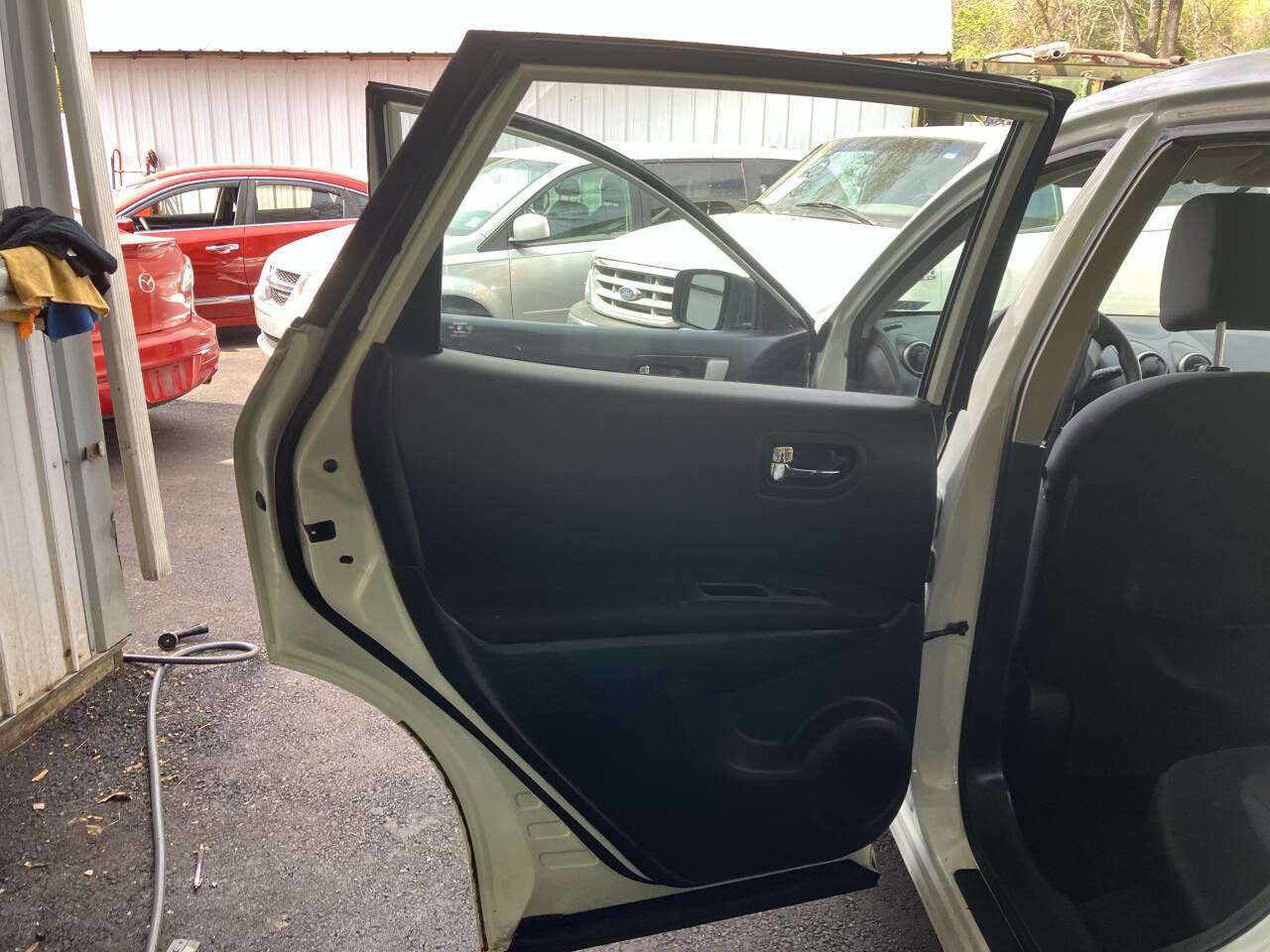 Used 2012 Nissan Rogue S FWD image 16