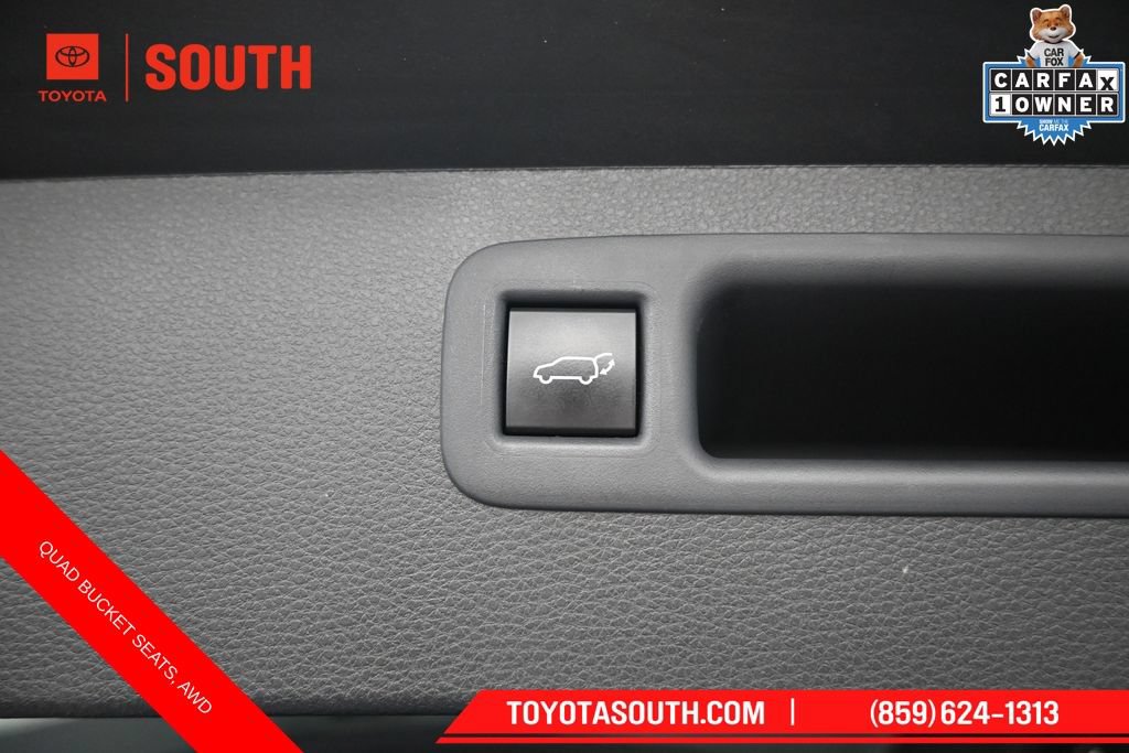 Used 2023 Toyota Highlander XSE AWD/4WD image 34