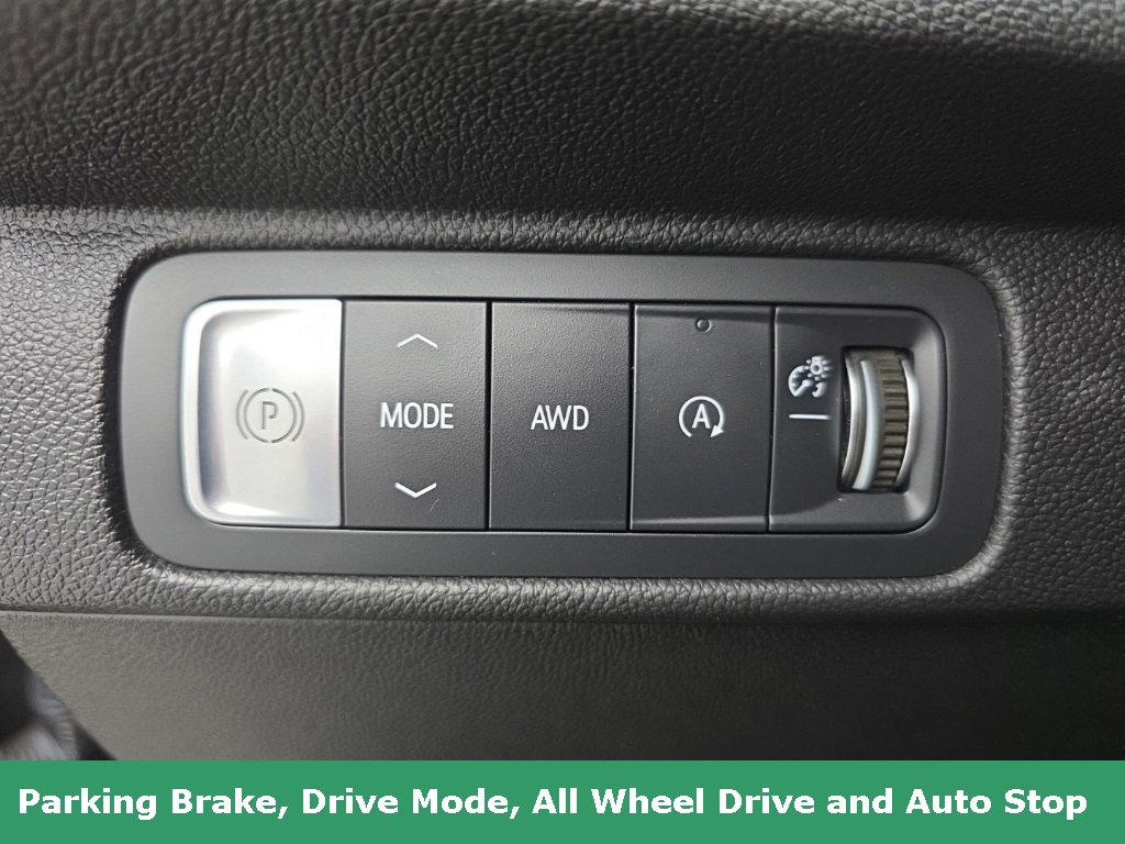 Used 2024 Chevrolet Traverse Z71 w/ Enhanced Driving Package image 25