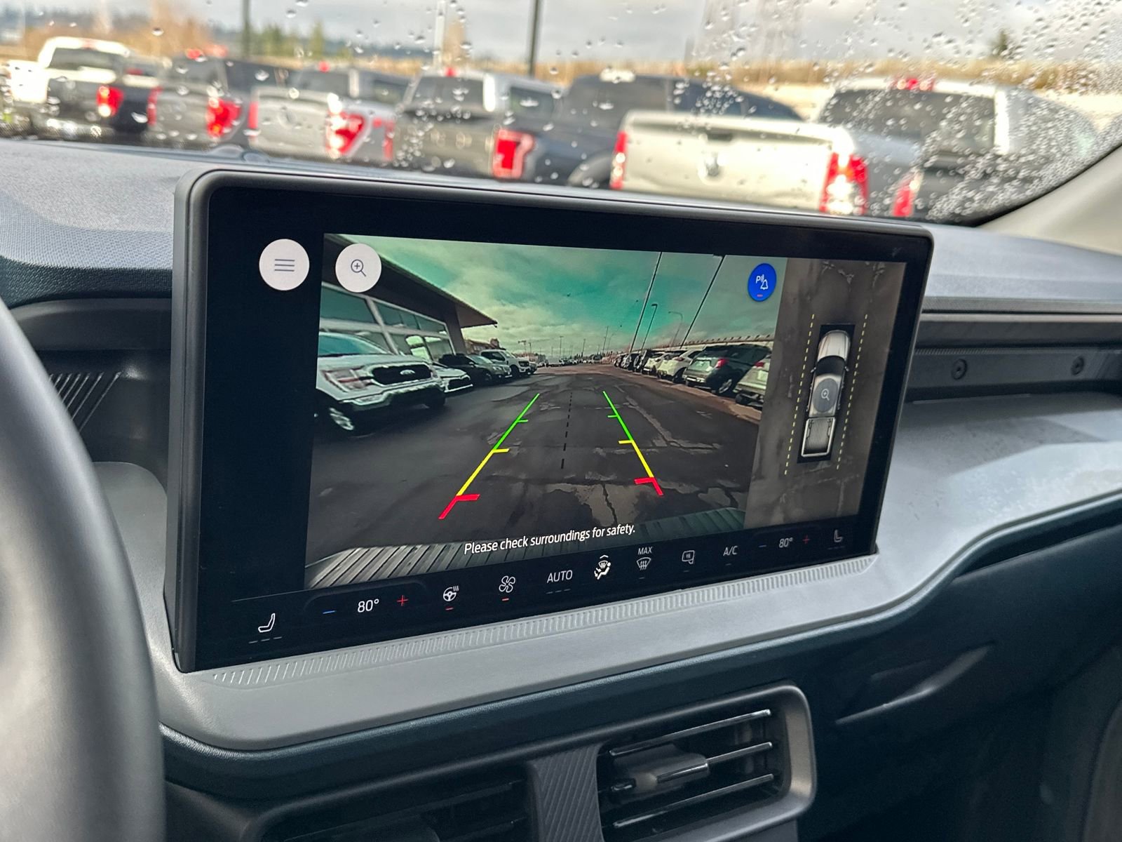 Used 2025 Ford Maverick Lariat w/ Black Appearance Package image 14