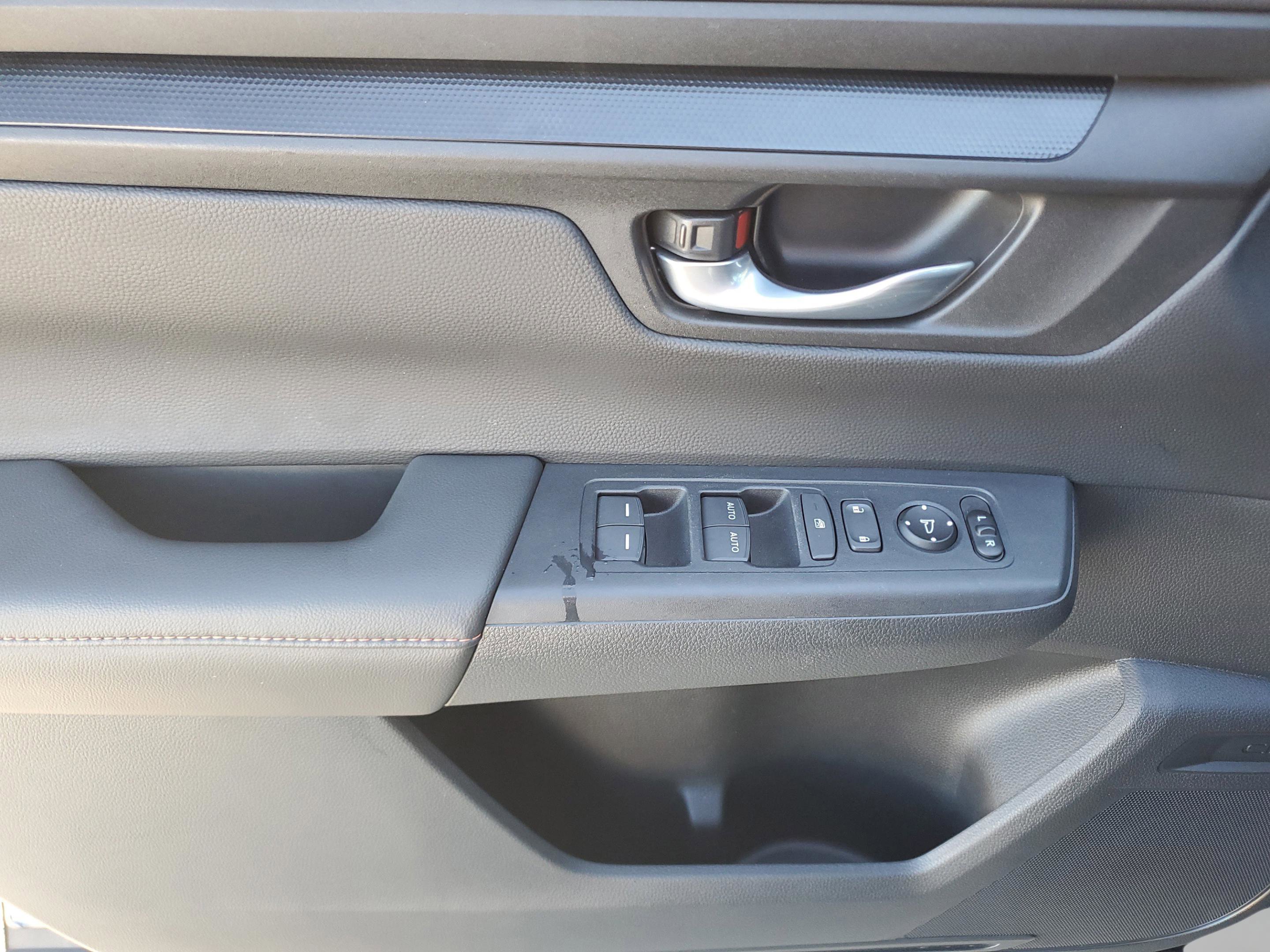 Used 2023 Honda CR-V Sport image 18