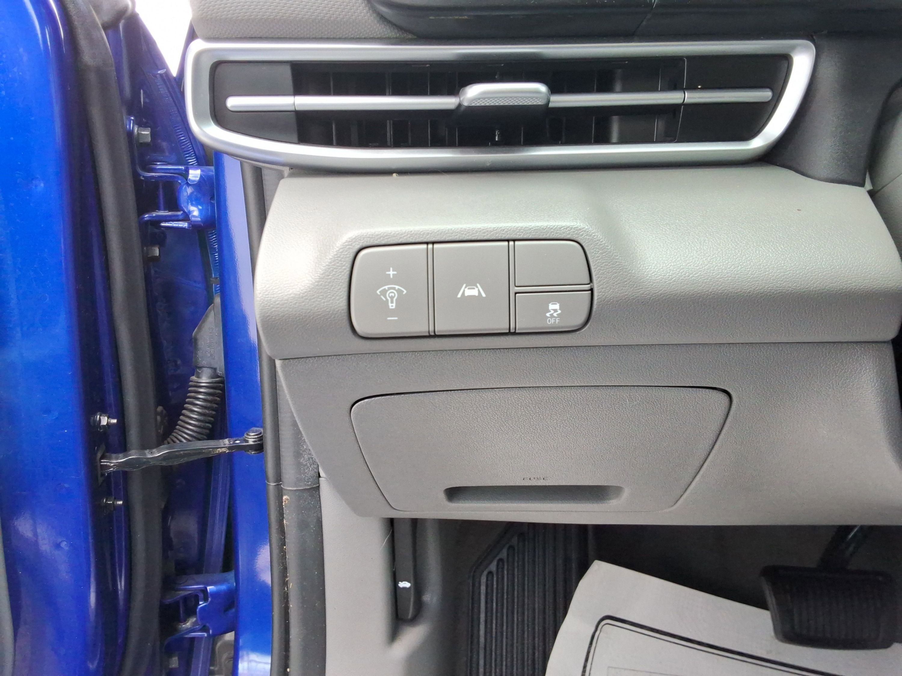 Used 2023 Hyundai Elantra SEL image 20